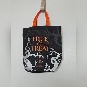 Bath & Body Works Trick or Treat Halloween Tote Bag